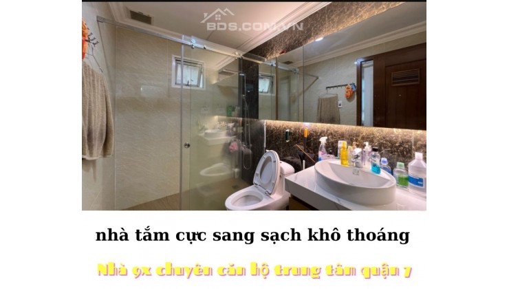 Nhà 9x bán căn 3 phòng ngủ quận 7 ngay trung tâm gần quận 1 giá 3,9 tỷ